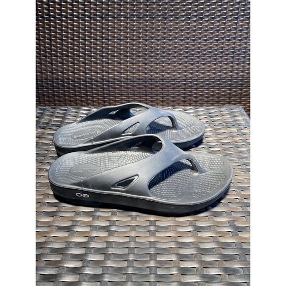 Oofos sandals women’s size 10 - Picture 3 of 6